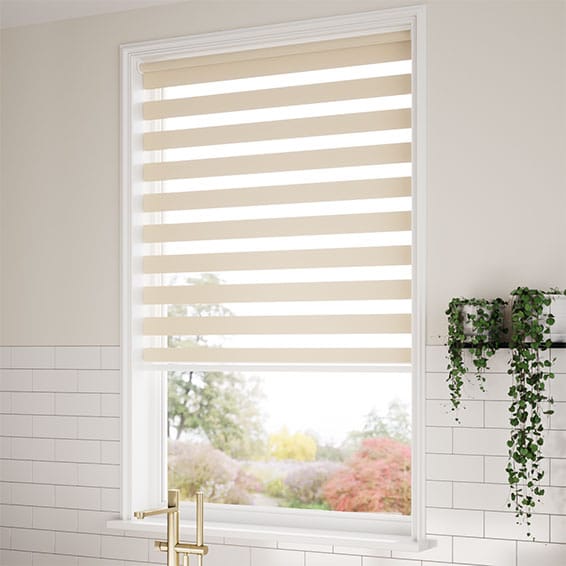 Enjoy Luxe Gold Roller Blind - Image 3